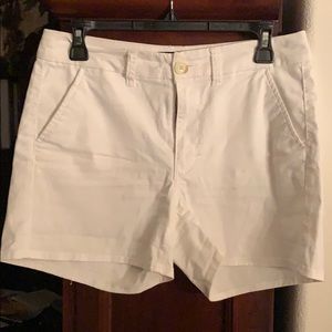 AmericanEagle High-Rose Shortie Size 6 White